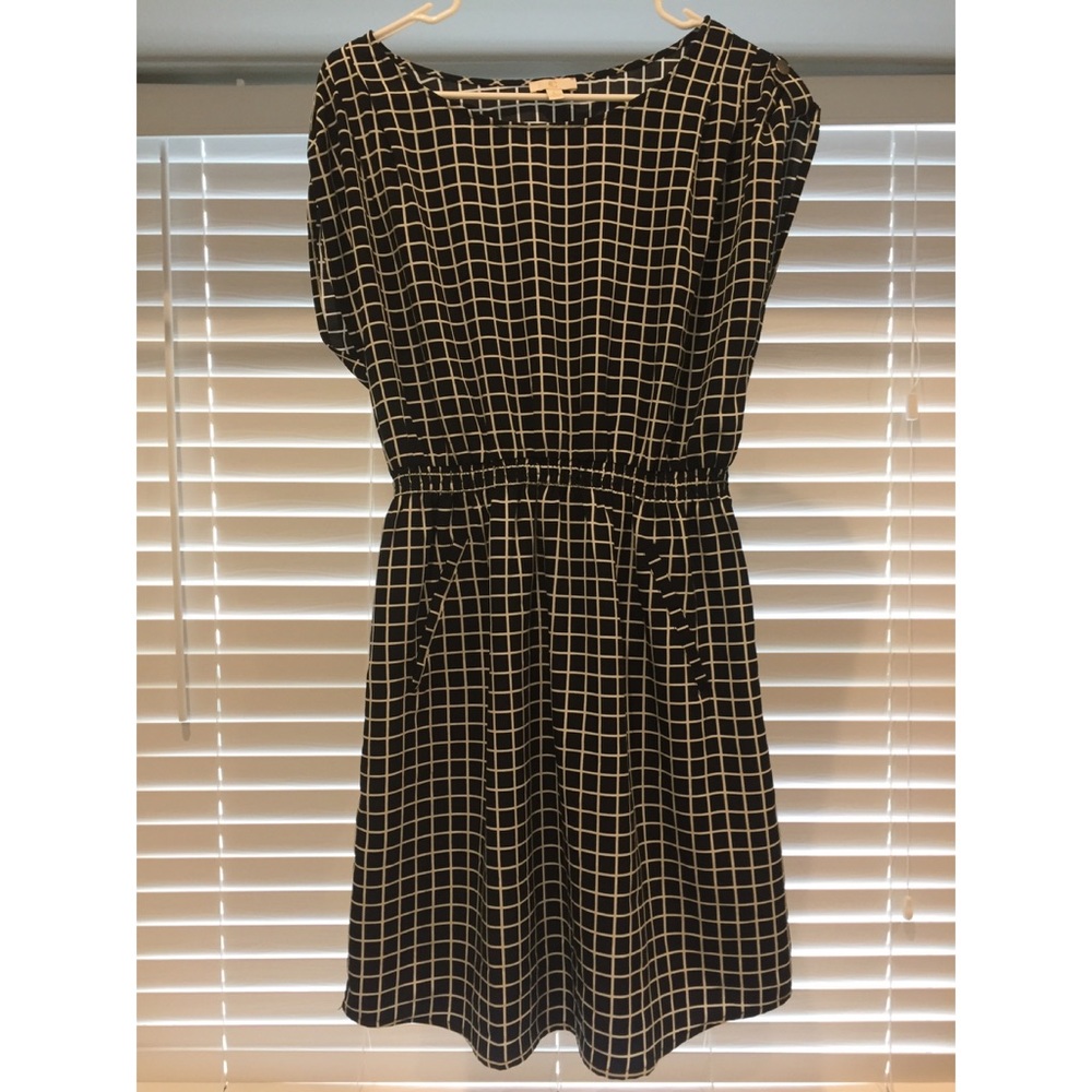 Business casual dress